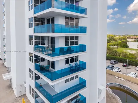 2639 N Riverside Drive Pompano Beach FL 33062