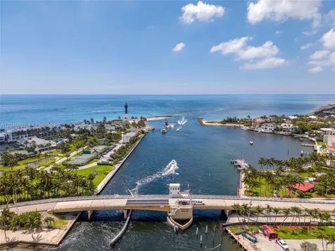 2639 N Riverside Drive Pompano Beach FL 33062