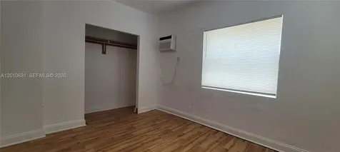 1322 SW 7th Street Miami FL 33135