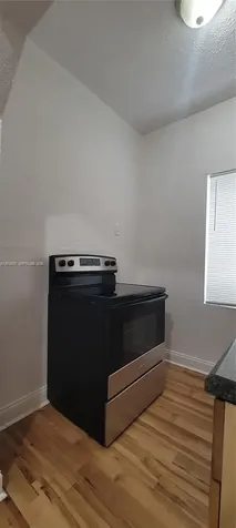 1322 SW 7th Street Miami FL 33135