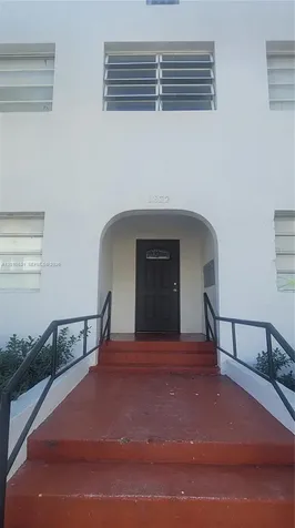 1322 SW 7th Street Miami FL 33135