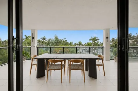 2575 S Bayshore Drive Miami FL 33133