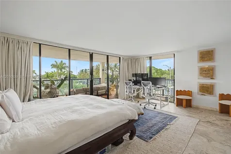 2575 S Bayshore Drive Miami FL 33133