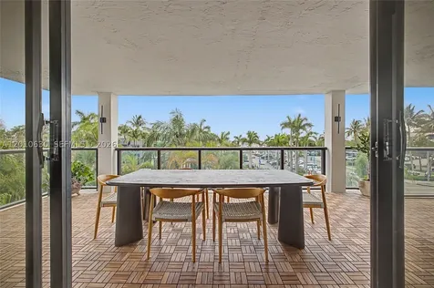 2575 S Bayshore Drive Miami FL 33133