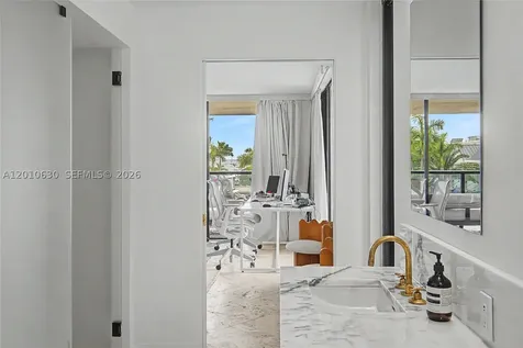 2575 S Bayshore Drive Miami FL 33133