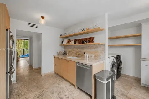 2575 S Bayshore Drive Miami FL 33133