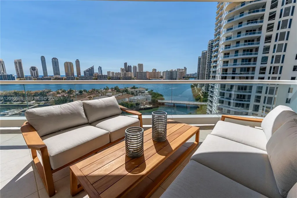 7000 Island Boulevard Aventura FL 33160