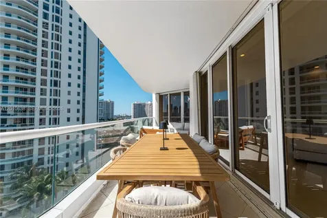 7000 Island Boulevard Aventura FL 33160