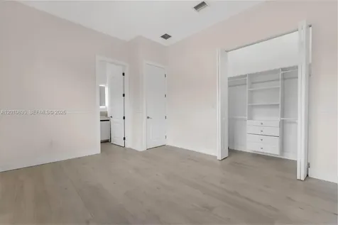 483 SW 147th Terrace Pembroke Pines FL 33027