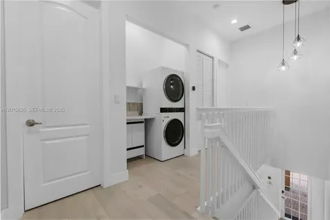 483 SW 147th Terrace Pembroke Pines FL 33027