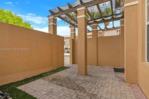 483 SW 147th Terrace Pembroke Pines FL 33027