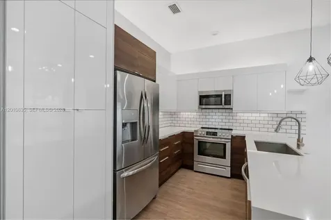 483 SW 147th Terrace Pembroke Pines FL 33027