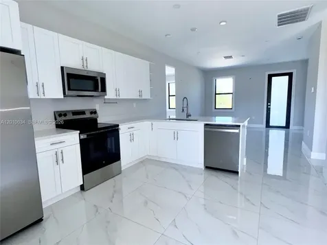 819 Eisenhower Boulevard Lehigh Acres FL 33974