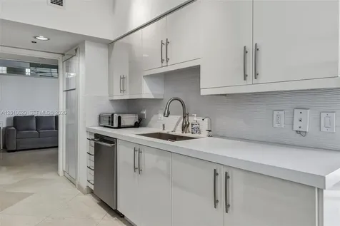 Sunny Isles Beach FL 33160