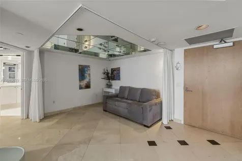 Sunny Isles Beach FL 33160