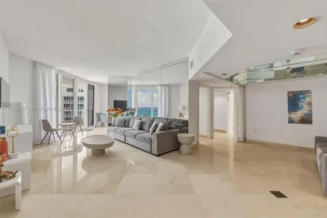 Sunny Isles Beach FL 33160
