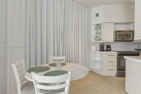 Sunny Isles Beach FL 33160