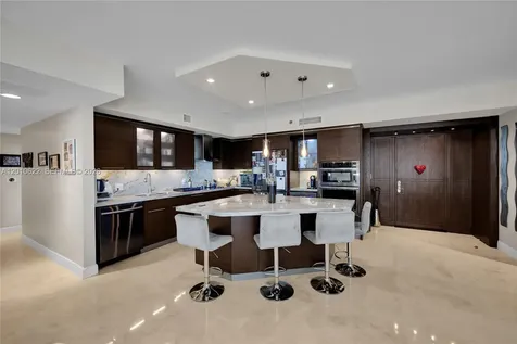 1800 S Ocean Drive Hallandale Beach FL 33009