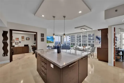 1800 S Ocean Drive Hallandale Beach FL 33009