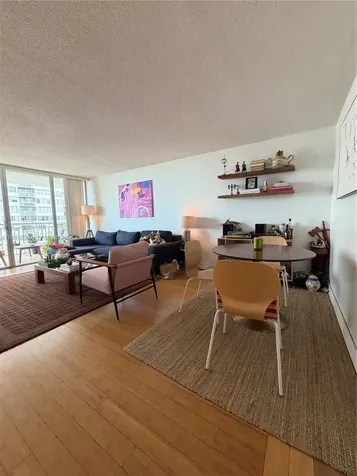 18061 Biscayne Boulevard Aventura FL 33160