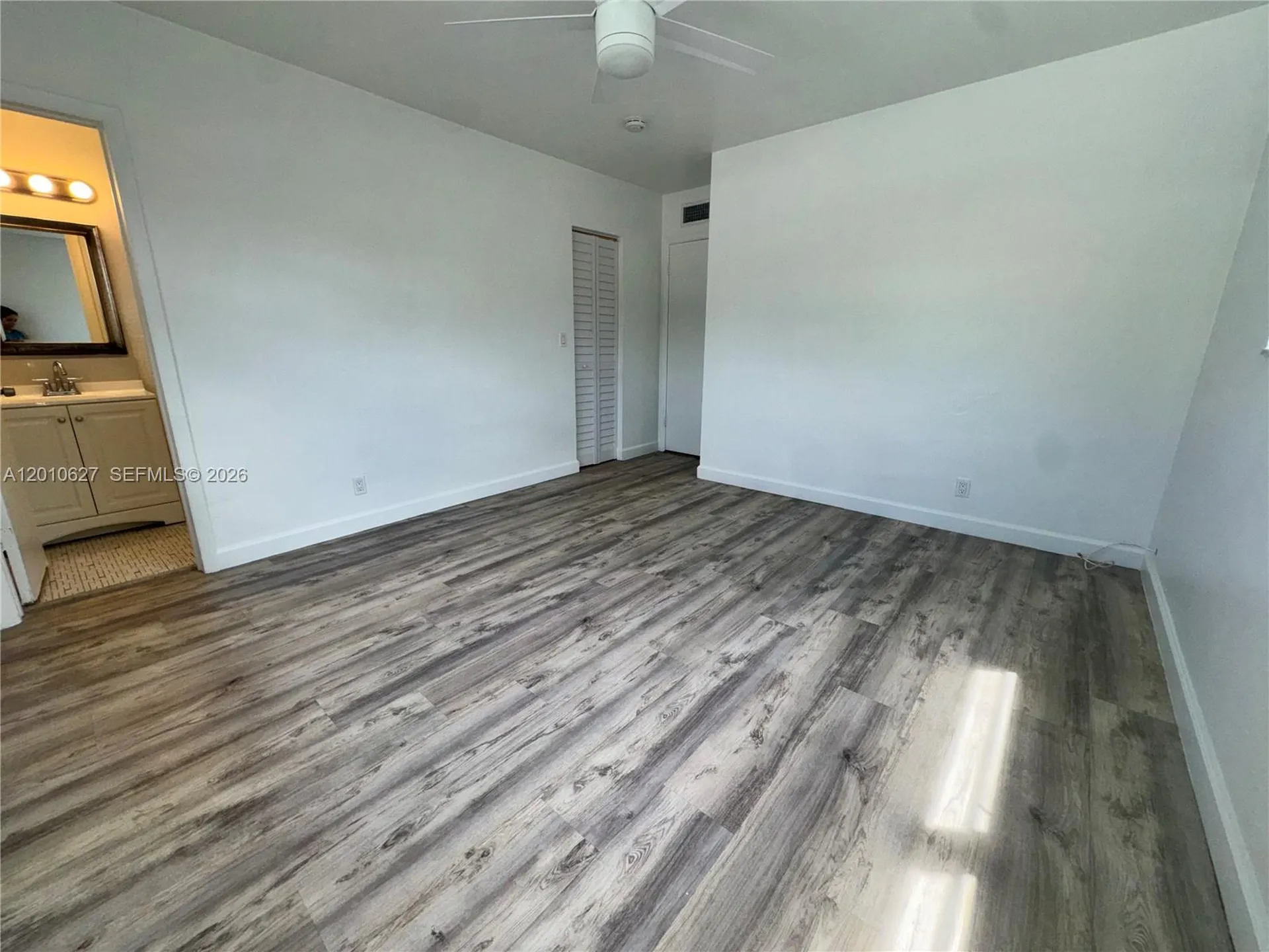 2300 Pierce Street Hollywood FL 33020