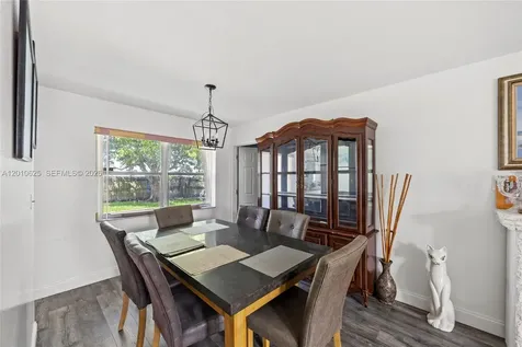 1831 Hiltonia Circle West Palm Beach FL 33407