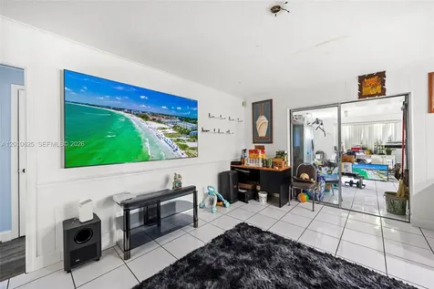 1831 Hiltonia Circle West Palm Beach FL 33407