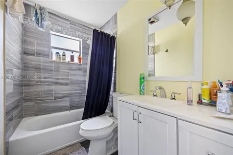 1831 Hiltonia Circle West Palm Beach FL 33407