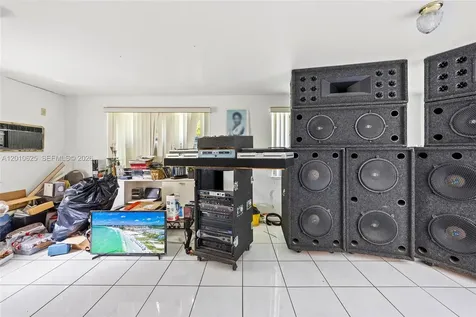 1831 Hiltonia Circle West Palm Beach FL 33407