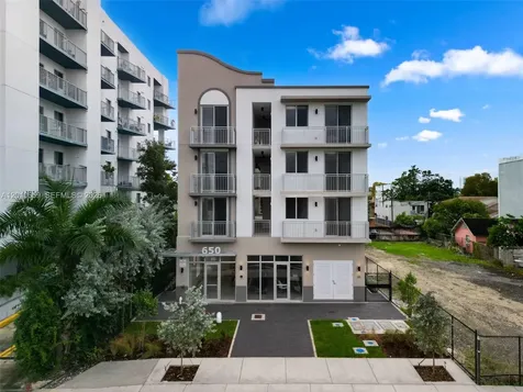 650 SW 1st Street Miami FL 33130