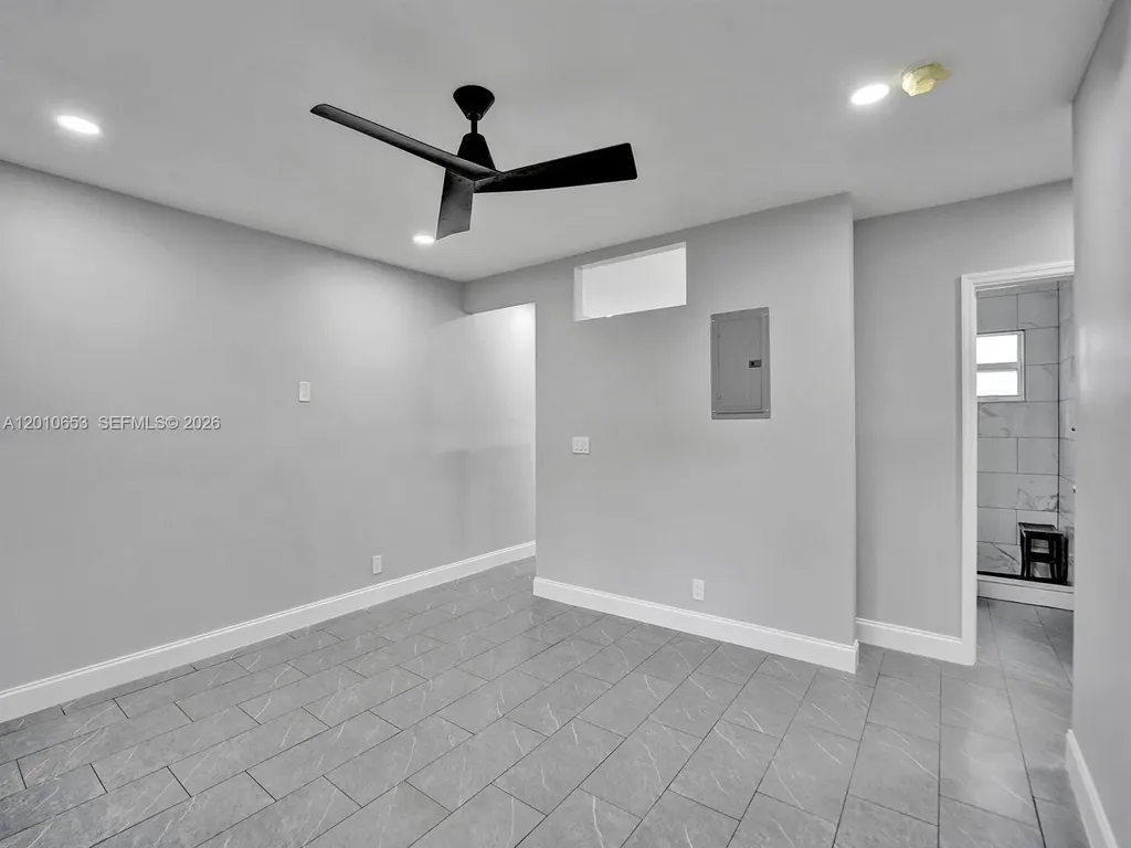 951 SW 30th Street Fort Lauderdale FL 33315
