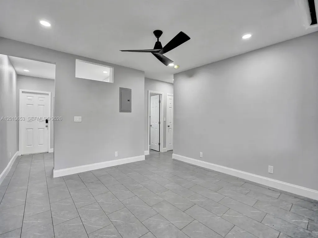 951 SW 30th Street Fort Lauderdale FL 33315