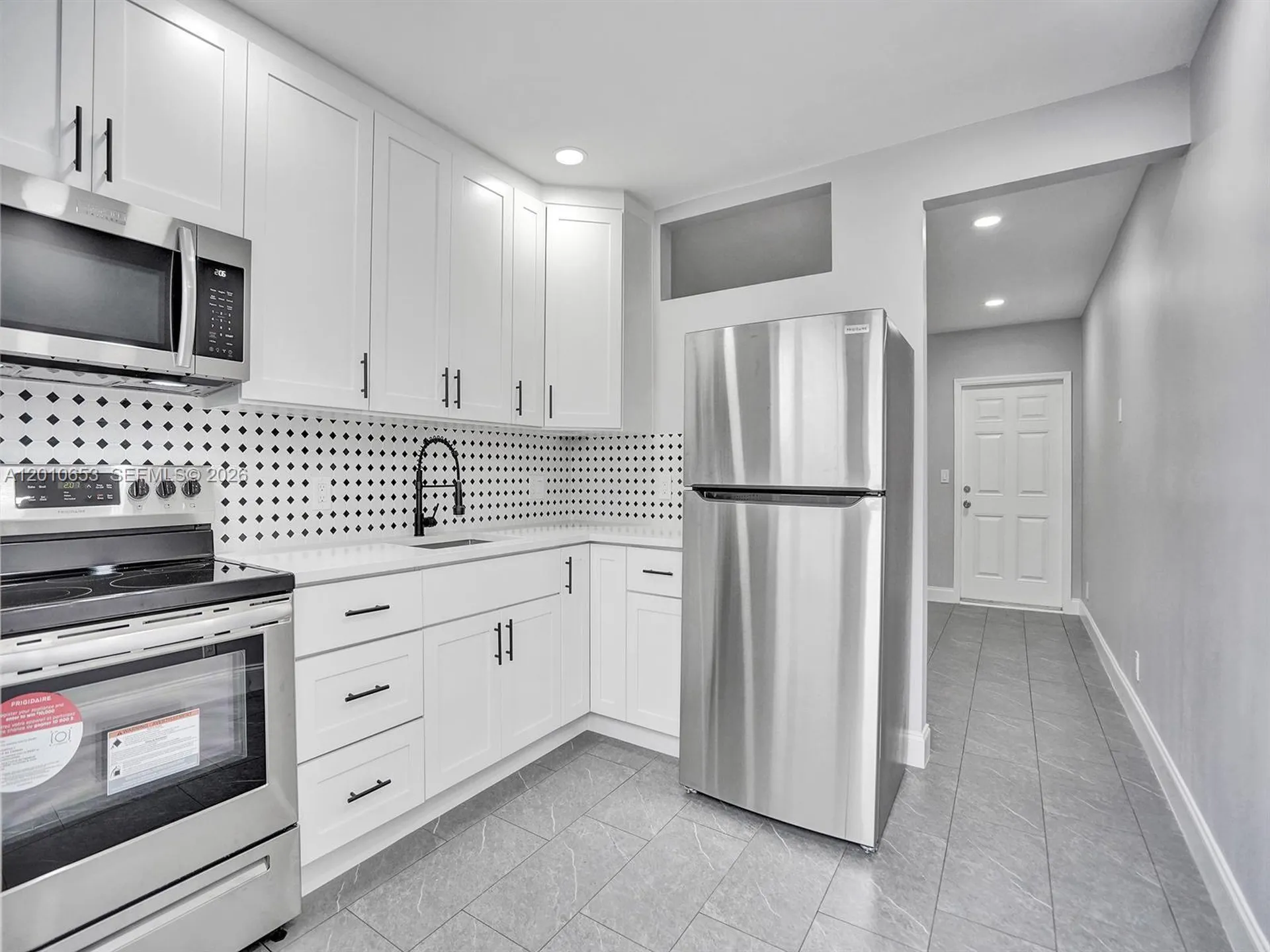 951 SW 30th Street Fort Lauderdale FL 33315