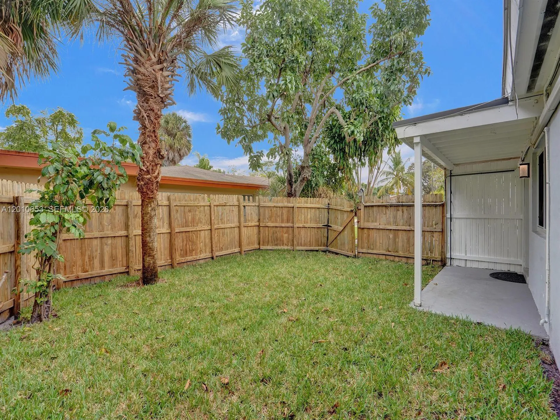 951 SW 30th Street Fort Lauderdale FL 33315