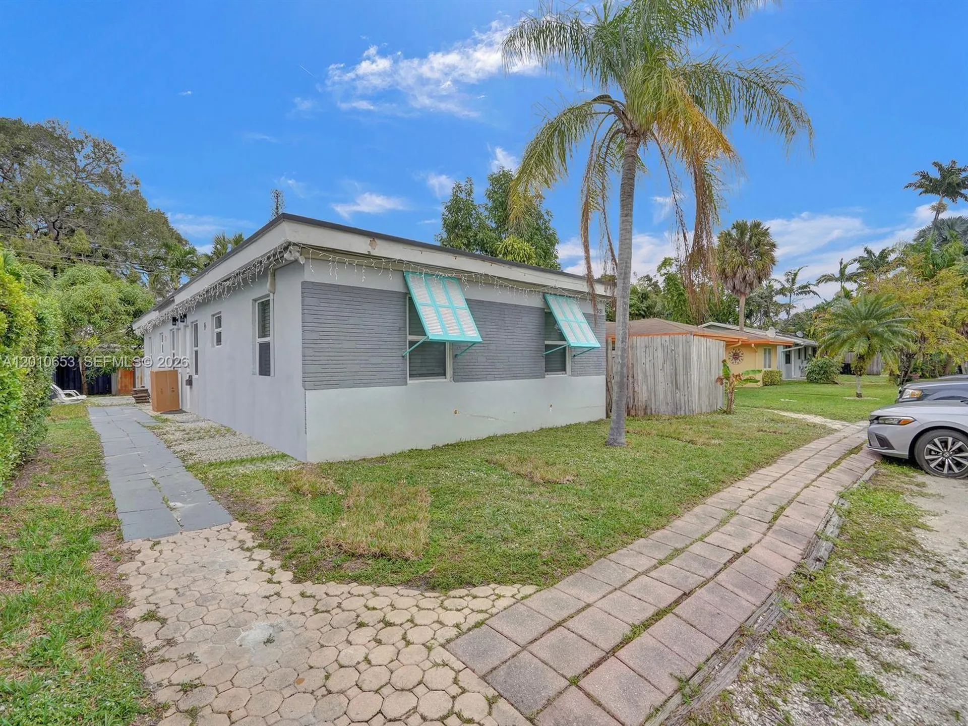 951 SW 30th Street Fort Lauderdale FL 33315