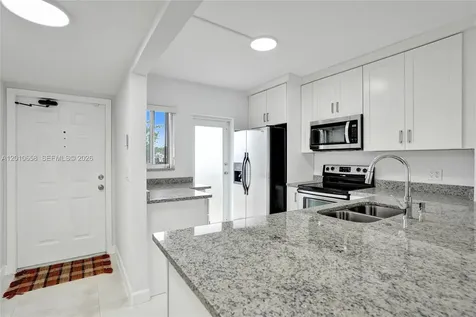 5950 Del Lago Circle Sunrise FL 33313