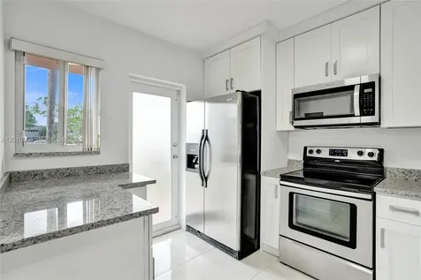 5950 Del Lago Circle Sunrise FL 33313