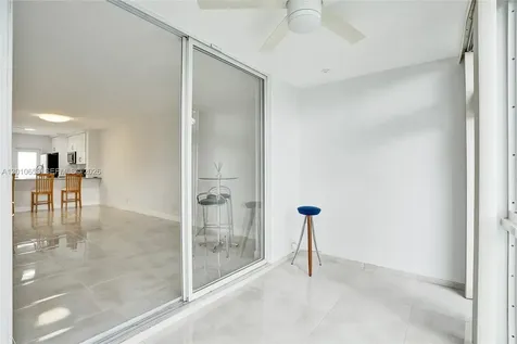 5950 Del Lago Circle Sunrise FL 33313