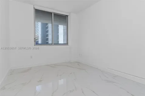 16385 Biscayne Boulevard North Miami Beach FL 33160