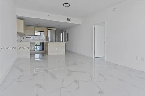 16385 Biscayne Boulevard North Miami Beach FL 33160