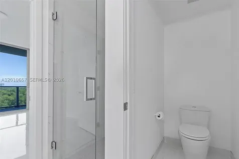 16385 Biscayne Boulevard North Miami Beach FL 33160