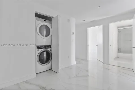 16385 Biscayne Boulevard North Miami Beach FL 33160