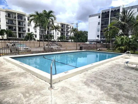 4670 W 13th Lane Hialeah FL 33012