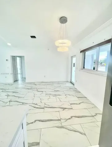 15925 NE 18th Avenue North Miami Beach FL 33162