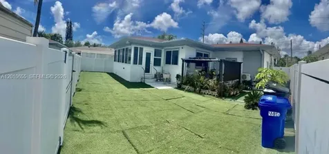 15925 NE 18th Avenue North Miami Beach FL 33162