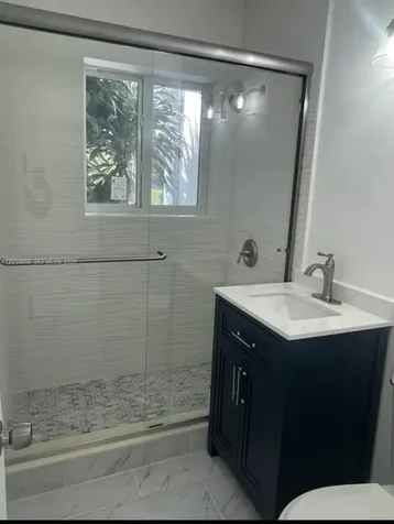 15925 NE 18th Avenue North Miami Beach FL 33162