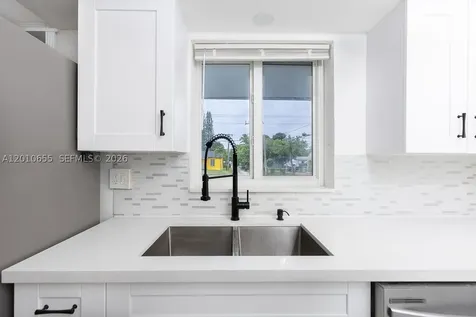 15925 NE 18th Avenue North Miami Beach FL 33162