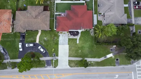 15925 NE 18th Avenue North Miami Beach FL 33162