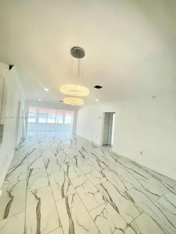 15925 NE 18th Avenue North Miami Beach FL 33162
