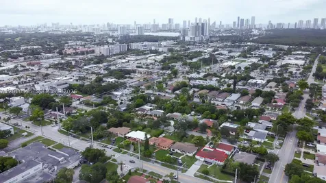 15925 NE 18th Avenue North Miami Beach FL 33162